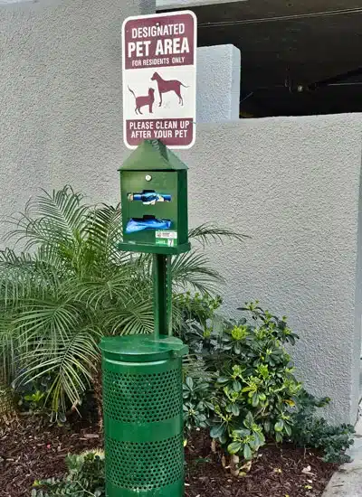 Image of pet waste station for scoop masters pet waste removal pooper scooper service in the San Fernando Valley area homeowners associations.
